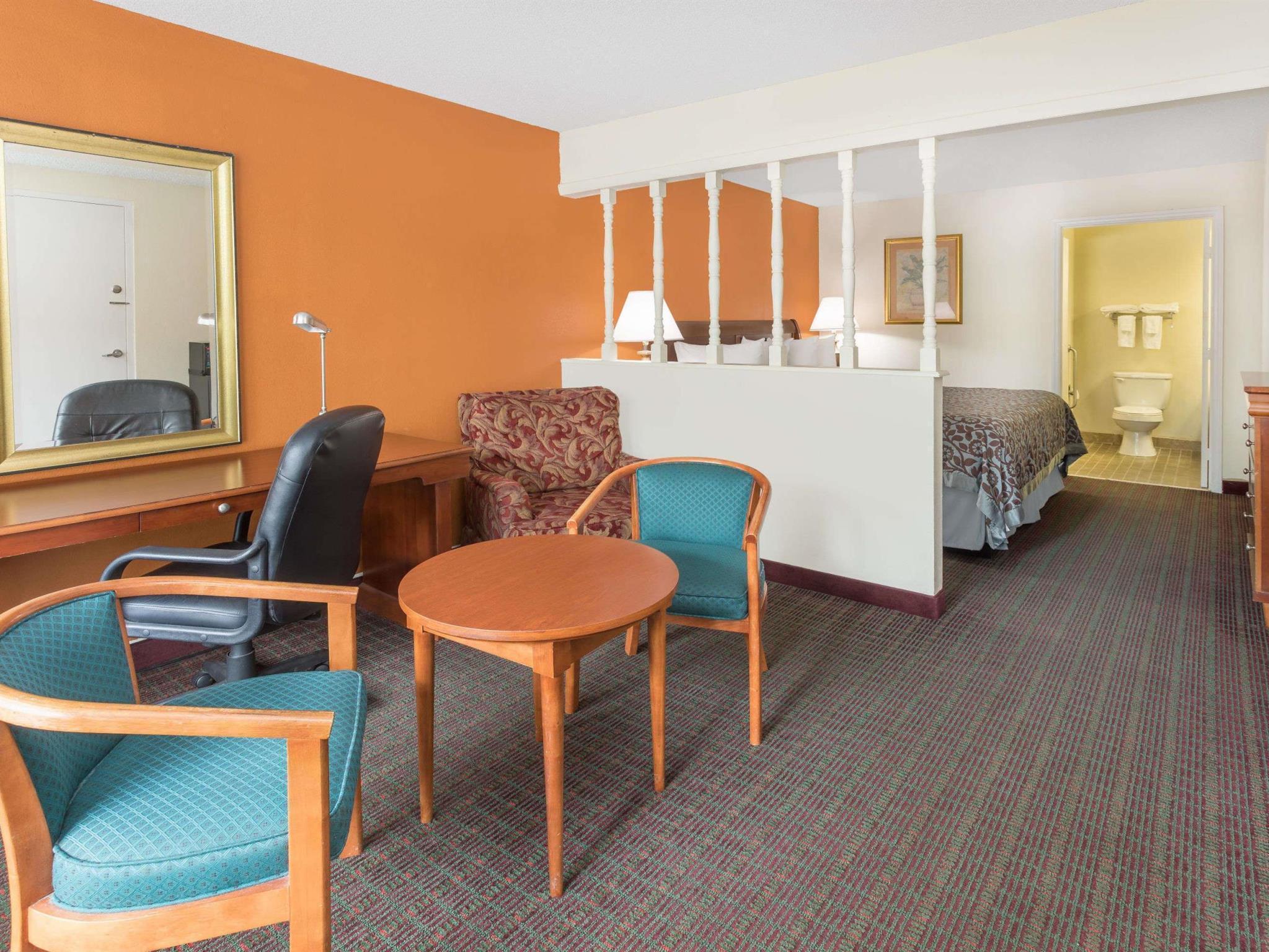 Days Inn By Wyndham Orangeburg South Dış mekan fotoğraf