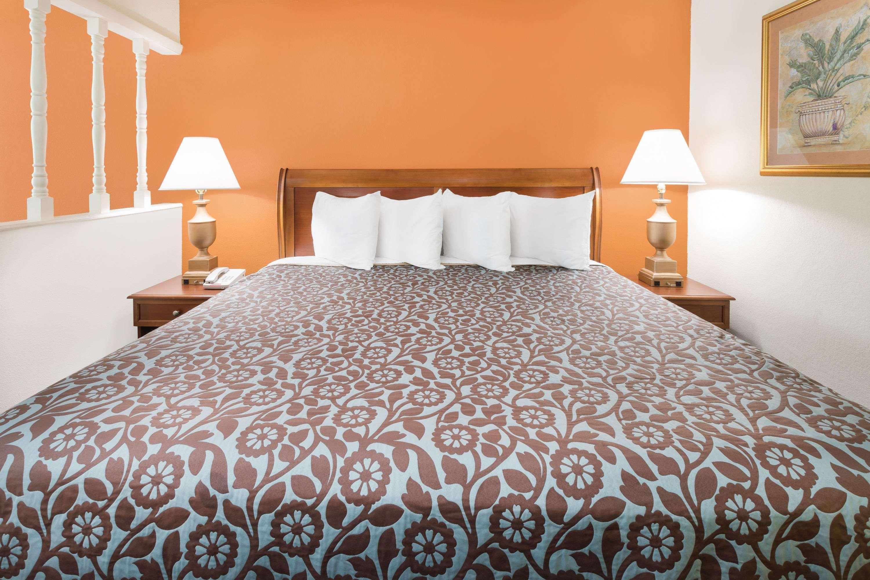 Days Inn By Wyndham Orangeburg South Dış mekan fotoğraf
