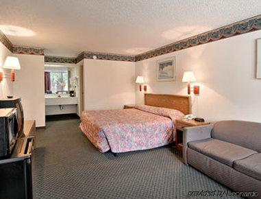 Days Inn By Wyndham Orangeburg South Oda fotoğraf