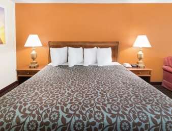 Days Inn By Wyndham Orangeburg South Oda fotoğraf